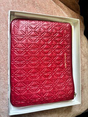 Comme Des Garçons  Embossed Leather Zip Pouch